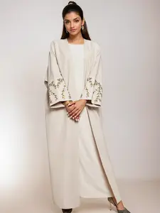 Women's Floral Embroidery Batwing Sleeve Open Front Abaya without Hijab, Floral Embellished Abaya, Modest Long Sleeve Maxi Abaya, Ladies Islamic Clothing for All Seasons, Abayas for Eid