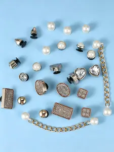 DIY 26PCS Gold Tone Croc Charms Set Pearl Chain Rhinestone Detachable Luxury Clog Accessories Bling Shoe Decorations for Women DIY Craft Gift Shoe Embellishment Set