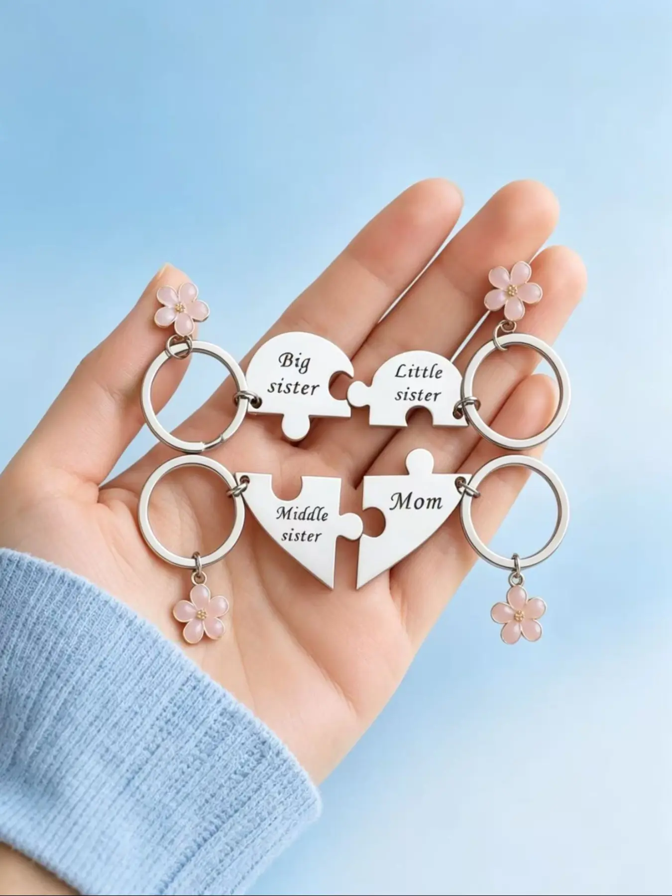 Four-Piece Family Keychain Set, Stainless Steel Keychain For Purse, Mom, Big Sister, Middle Sister, Little Sister, Perfect Gift for Mother's Day, Birthday, Christmas, Family Matching Keychains