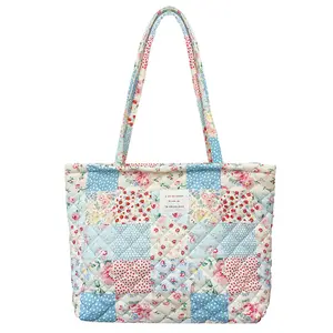 Top Zipper Small Tote Bag Floral Quilted Bag for Work Gym Shopping