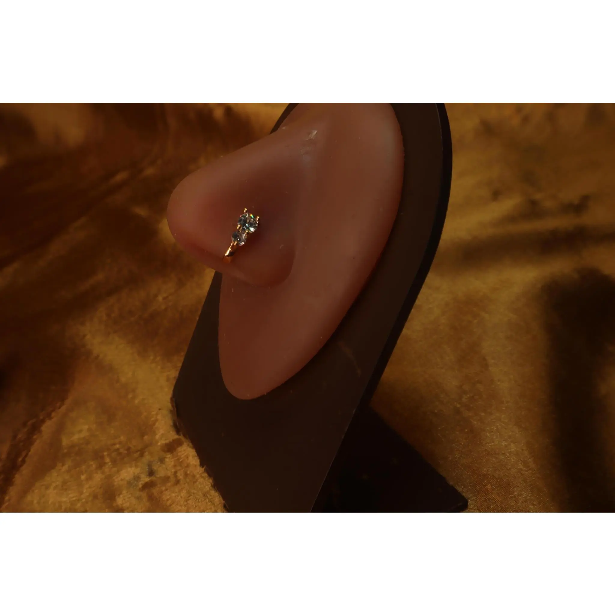 Stylish Nostril Fake Nose Cuff non piercings with Two Dazzling Gems