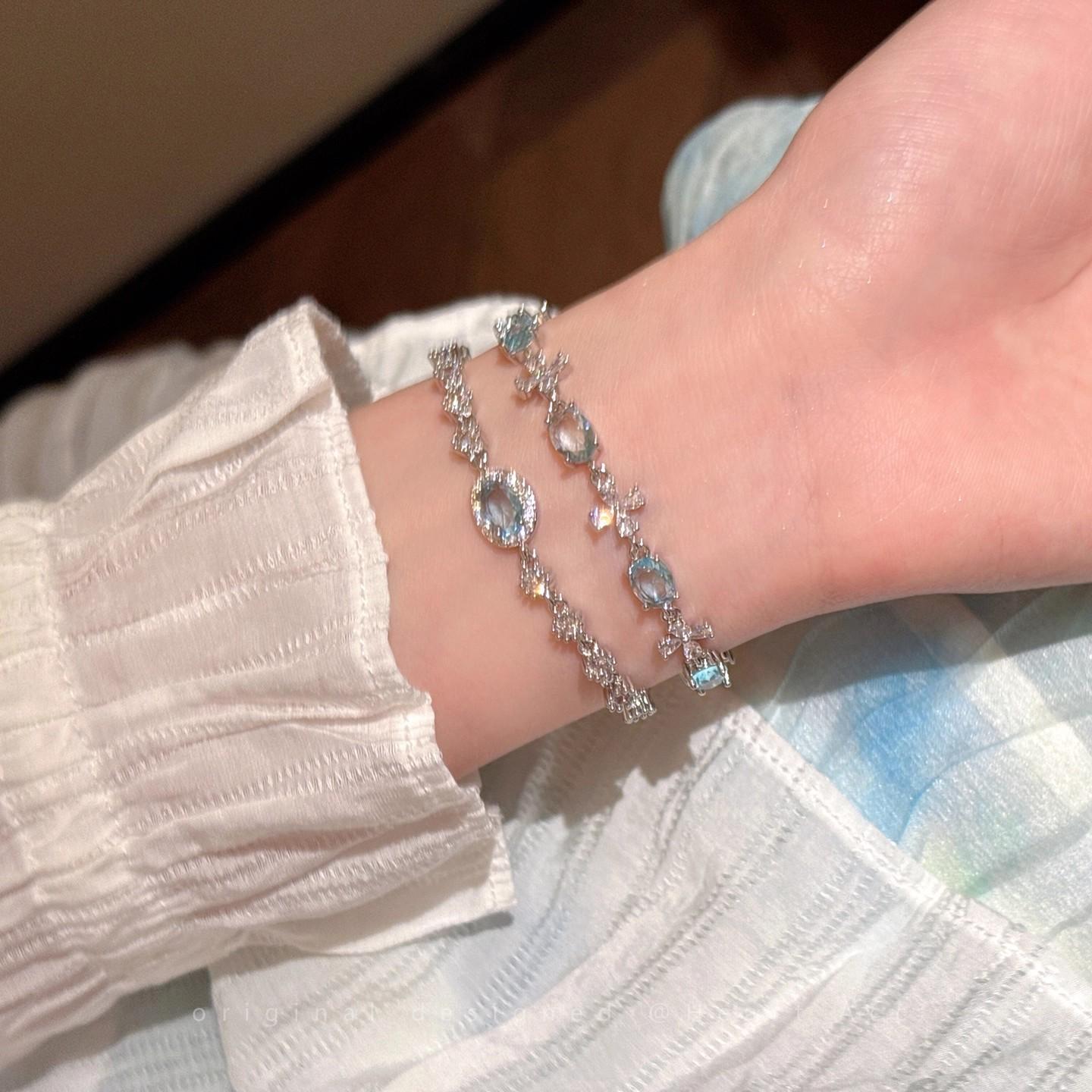 Women's Cool Tone Sparkling Oval Flower Bracelet, Korean Style High-End Zircon Hand Jewelry, Luxury Elegant Sweet Cool Wrist Accessory Gift for He