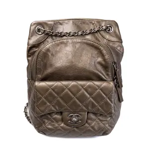 Pre-owned CHANEL Leather Backpacks Khaki Lambskin Backpack C25092054