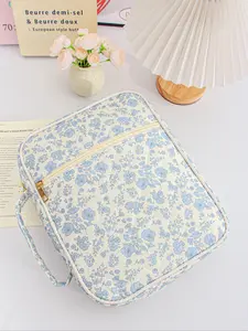 Quilted Floral Bible Cover Case, Portable Practical Bible Storage Bag, Large Bible Tote Bag, Organizer Quilted Carrying Case, Zipper Bag, Print, Storage Totes, Zipper Pouches