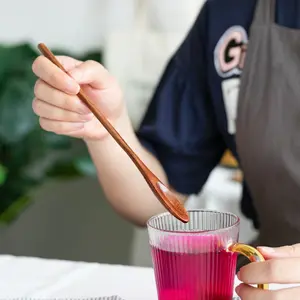 1pc Exquisite Handmade Wooden Stirring Spoon Western Style Long Bing Spoon with Honey Coffee Stirring Spoon Tea Spoon