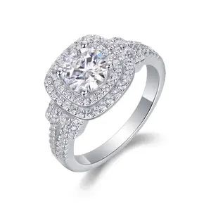 Moissanite Encrusted Diamond Ring, Sunset Molten Gold Ring With A Closed Circular Design, Light Luxury Versatile Wedding And Engagement Ring