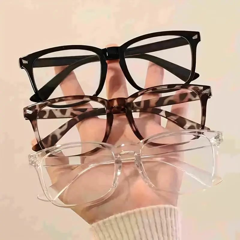 Set of 3 Women'S Minimalist Stylish Glasses - Clear Lenses - for Everyday Use And Outfit Coordination.