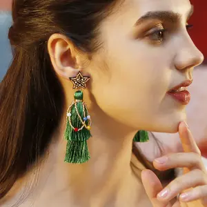National romantic Su Christmas earrings new long exaggerated lightweight rice beads five-pointed star hand-woven earrings