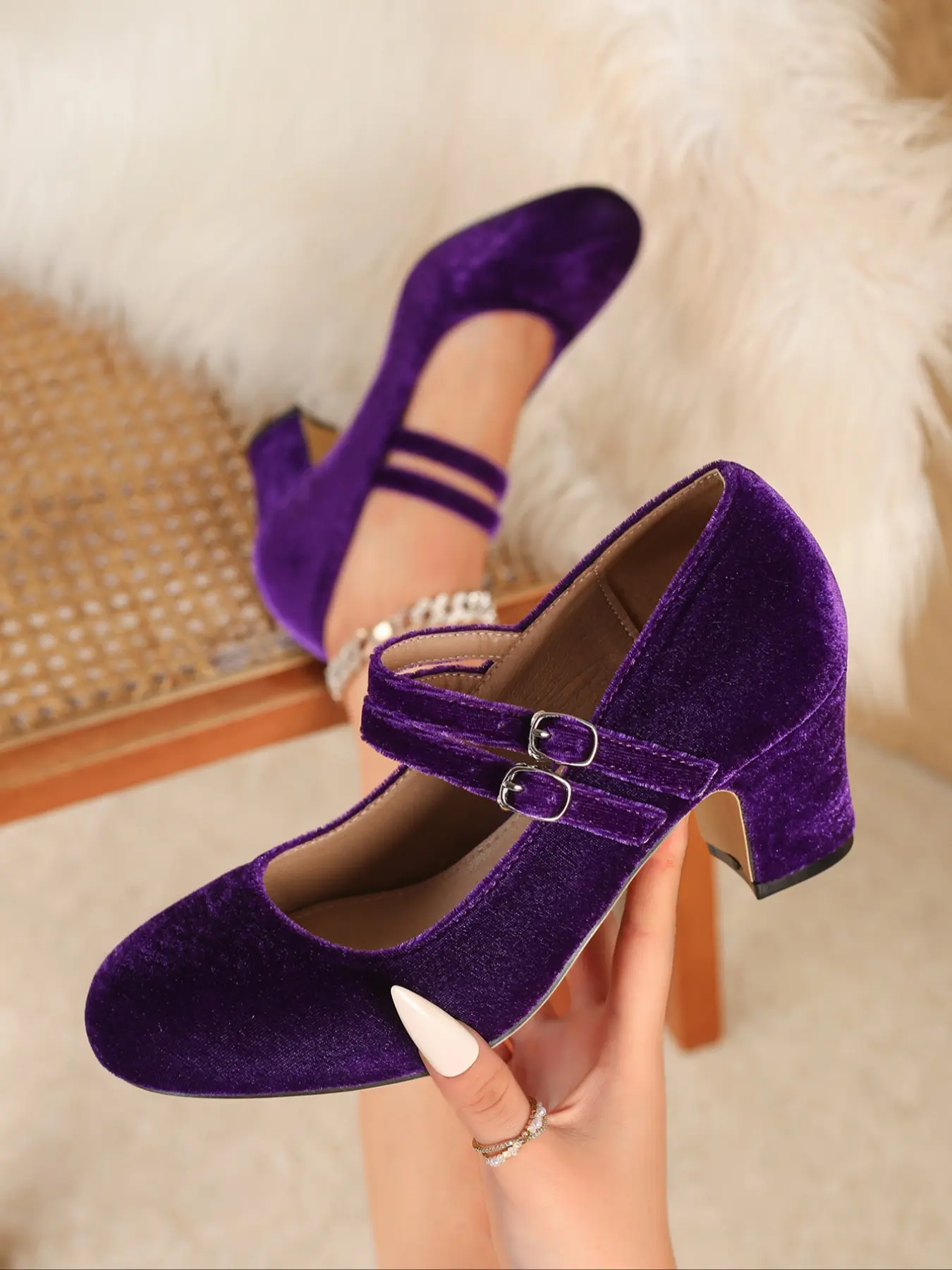 Red Velvet Women's Round Toe Block Heel Mary Jane Heels Pumps, Double Buckle Strap Mid Heel Elegant Heeled Shoes for Wedding, Party, Daily Wear, EU Size 36-43