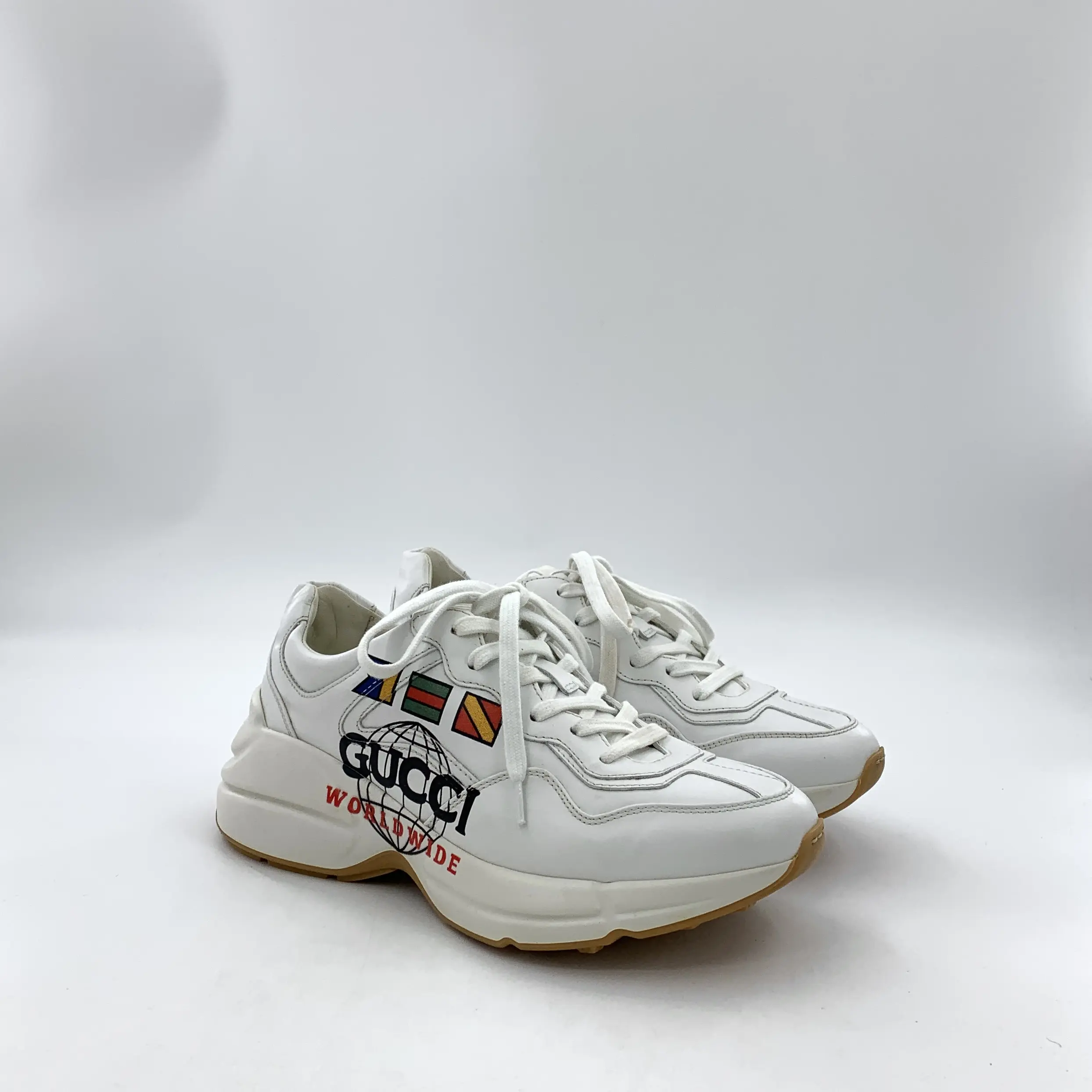 RDLTS— Gucci White Logo Dad Sneakers Size US 7.5