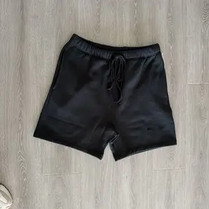 Black casual sports shorts