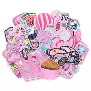 30pcs Random Embroidered Fabric Patches Cute Animals and Hearts, Perfect for DIY Crafts on Backpacks Shoes and Clothes, Embroidery Patch
