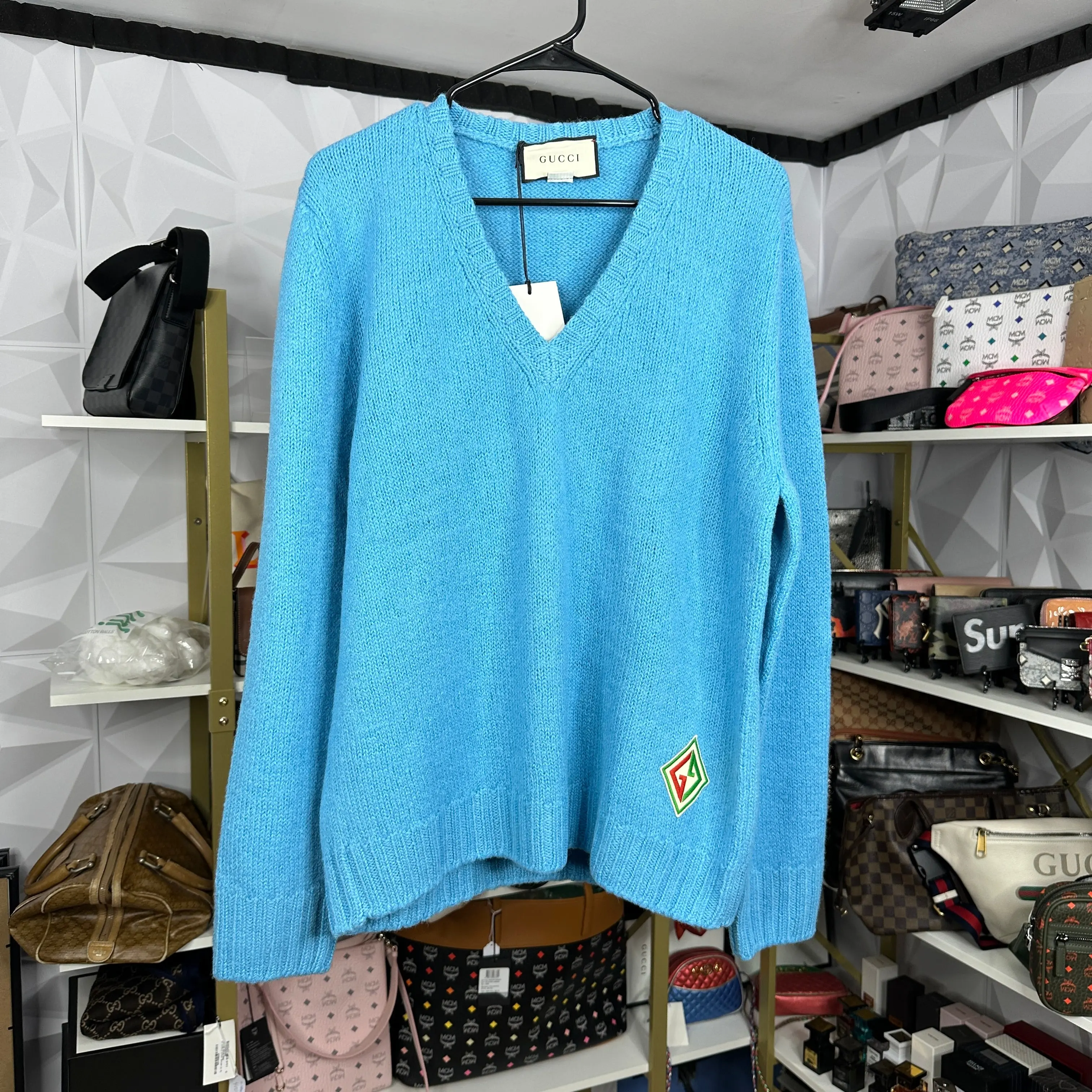 Pre-owned Gucci Blue Wool V Neck Sweater
