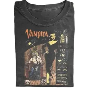 VAMPIRA Essential T-Shirt, Breathable Soft Cotton Tshirt, Regular Fit, Comfort T-shirt, Unisex Tshirt, Top Womenswear Streetwear Shortsleeve Crewneck Tropical Casual Tshirt