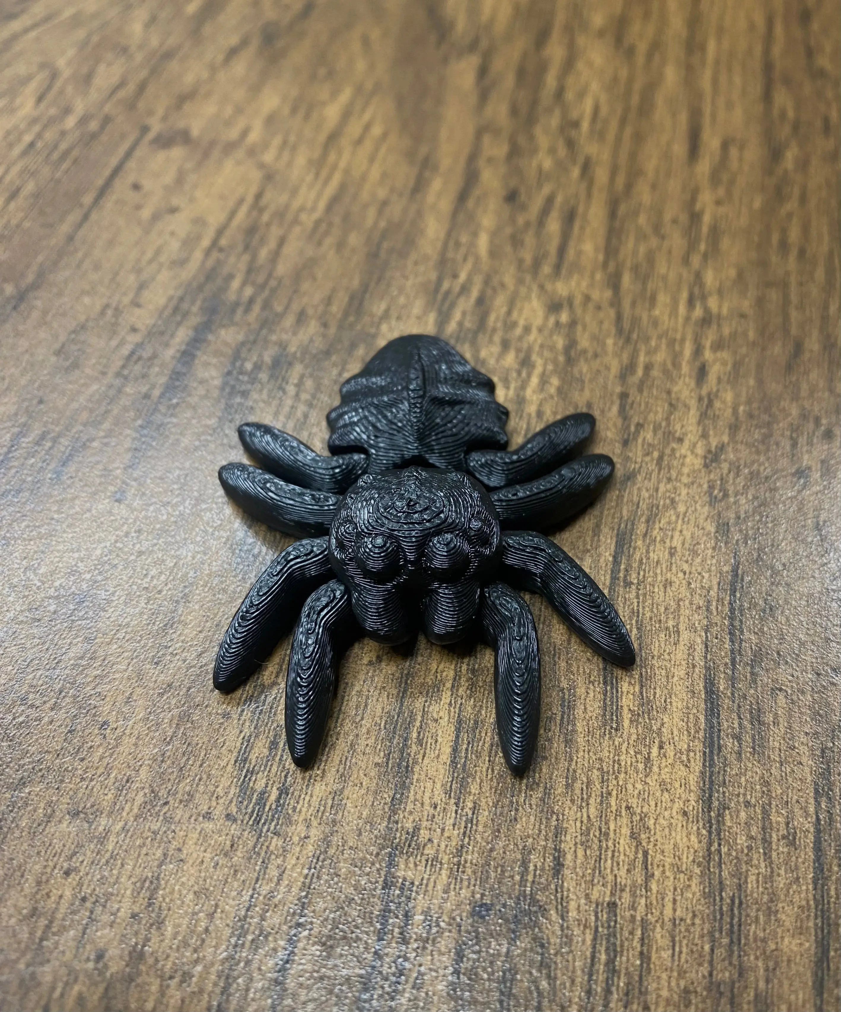 🕷️Articulated Fidget Spider | Tiny Moving 3D Printed Spider Toy - Spooky Cute Halloween Decor & Prank (Black, Brown, Gray, Light Purple, Pink)
