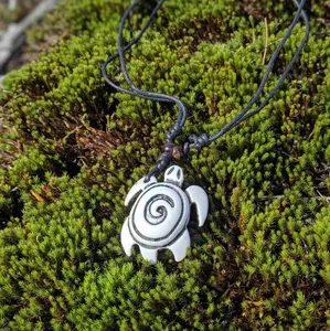 White Spiral Turtle Necklace – Growth, Wisdom & Protection in Hawaiian Style