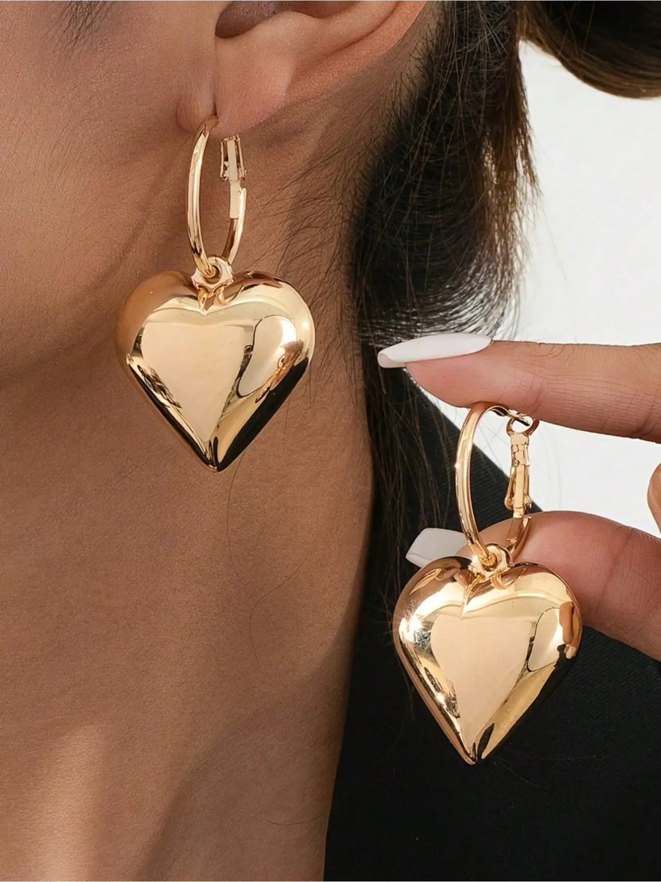 A Vintage Charm Versatile Peach Heart-shaped Golden Geometric Dangling Earrings for Daily Wear By Ladies Valentine's Day, Anniversary Gift Jewelry, Valentines Day Jewelry, Trendy Fashionable Accessories