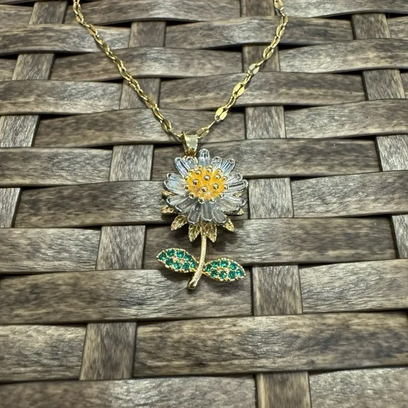 AlexisLeaCollection Gold Spinning Sunflower (Type #4) Necklace with Cubic Zirconia – Anxiety Relief Jewelry, Fidget Necklace for Anxiety Relief Jewelry