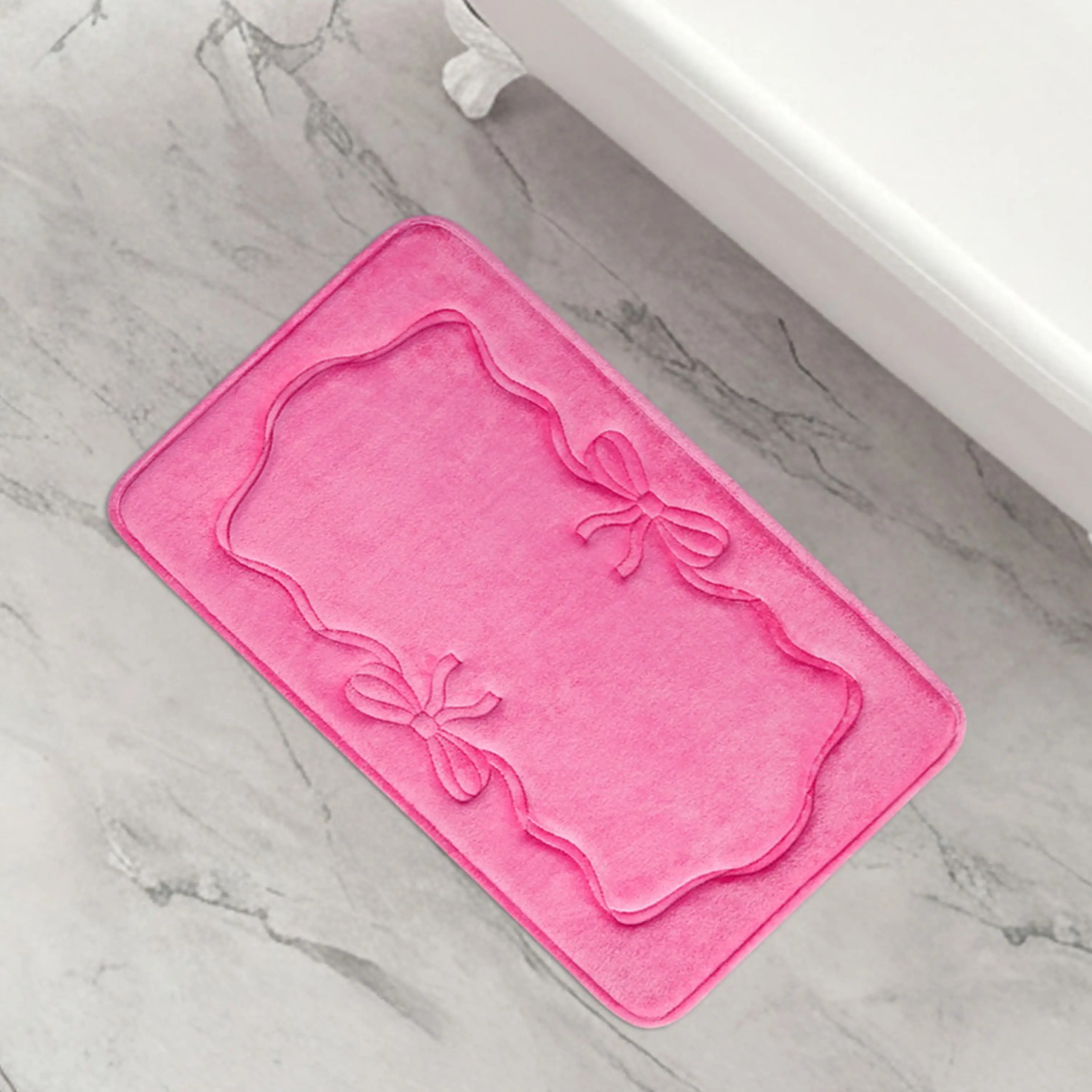 Juicy Couture Quilted Memory Foam Bath Mat, 20" x 32"