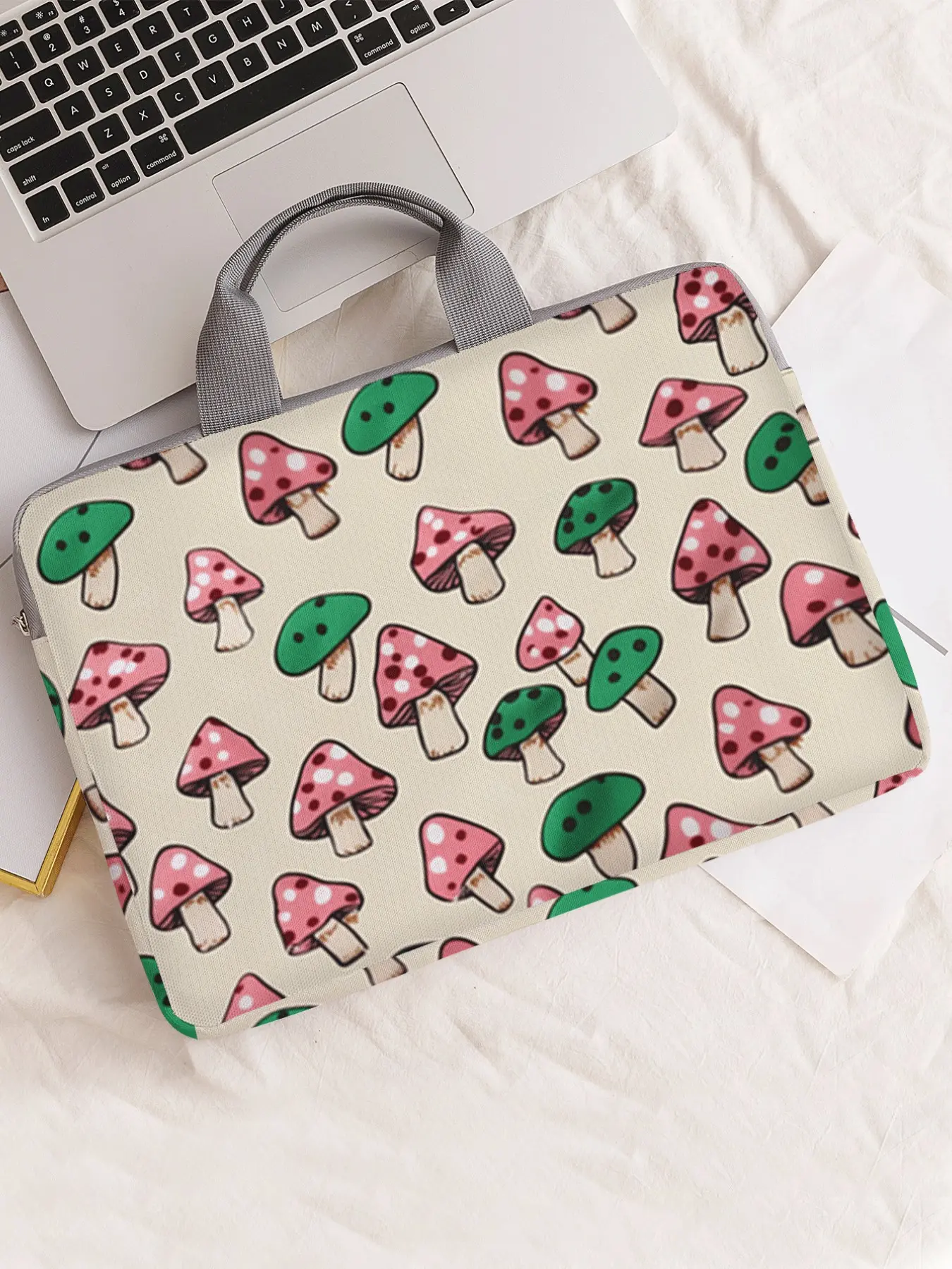 Mushroom Pattern Notebook Bag, Soft Laptop Sleeve for All Seasons, Zippered Storage Pouch for Tablets and Laptops