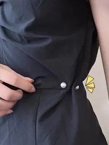 Set of 2/4/12 Invisible Clothing Pins, Anti-Slip Chest Pins, Waist Cinching Decorative Clips, Casual Style, All Seasons Use, Durable Metal Pins, Drop Set Pins