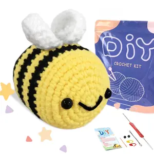 Beginner Bee-Shaped Hook Kit, Crochet Hook Set, DIY Crochet Material Pack with Teaching Videos, Random Accessory Colors, 1pc Yamaxin Model Xinghao Ya-Bass135