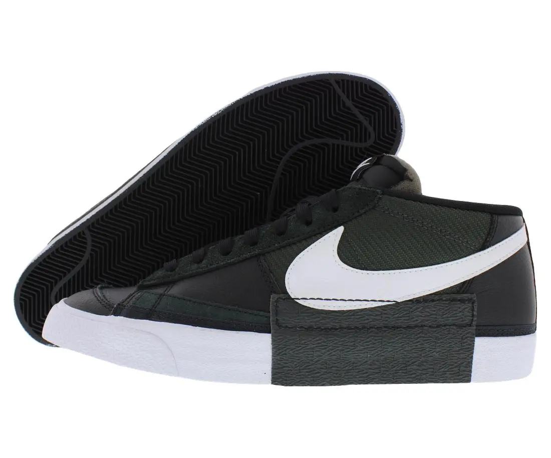 NIKE Blazer Low Pro Club Leather Unisex Athletic Sneakers - Versatile Sports Footwear for Casual Wear