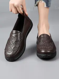 New Spring Fall PU Leather Mom Shoes, Soft Sole Comfortable Slip-On Loafers, Middle Aged Floral Embroidery Casual Footwear