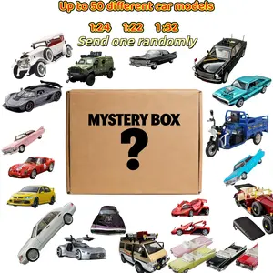 Car Model Display Box, Diecast Metal Model, Alloy Material, 1:22, 1:24, 1:32 Scale Random Send, Perfect Holiday Gift, Diecast Collectible, No Choking Hazard Warning