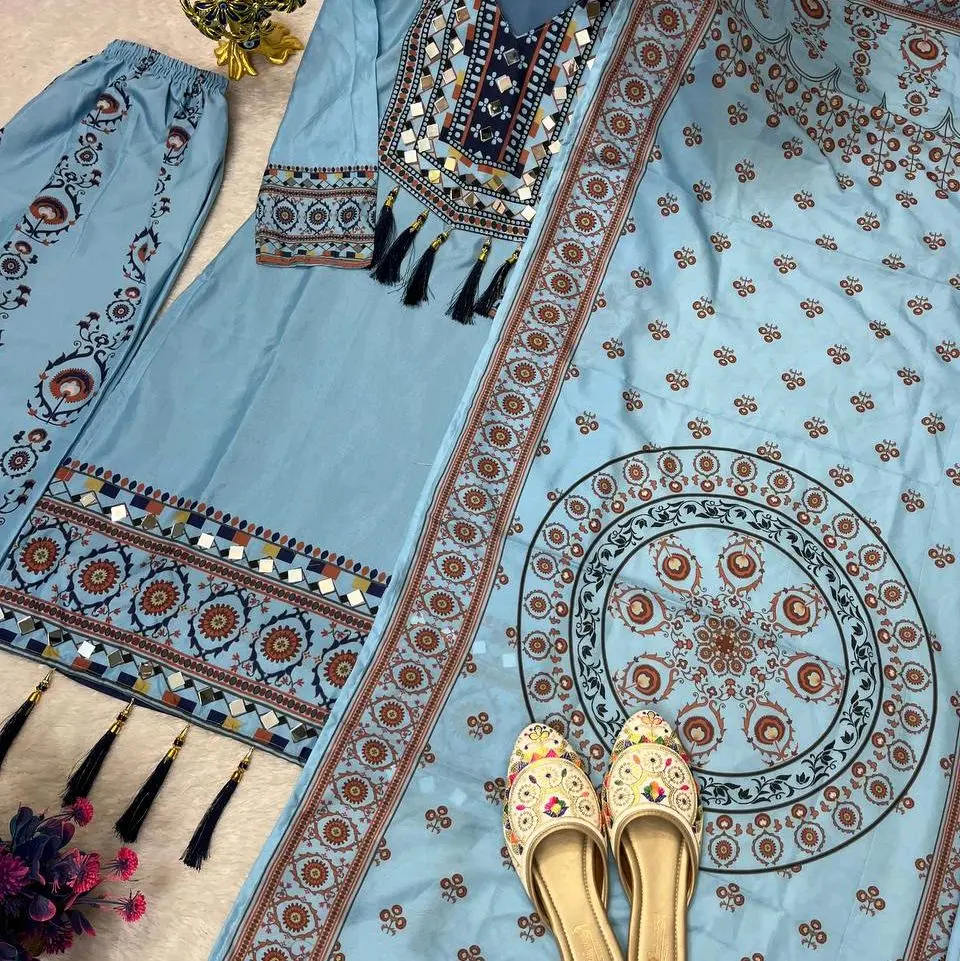 Pakistani Style 3- piece Salwar Kameez