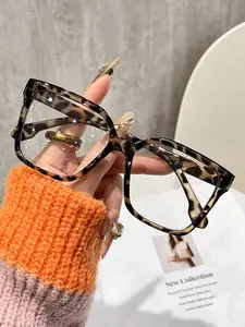 Women's Square Oversized Flat Top Glasses, Fashionable and Versatile Eyewear for All Seasons, Stylish and Comfortable Design, Leopard Pattern Eyeglasses