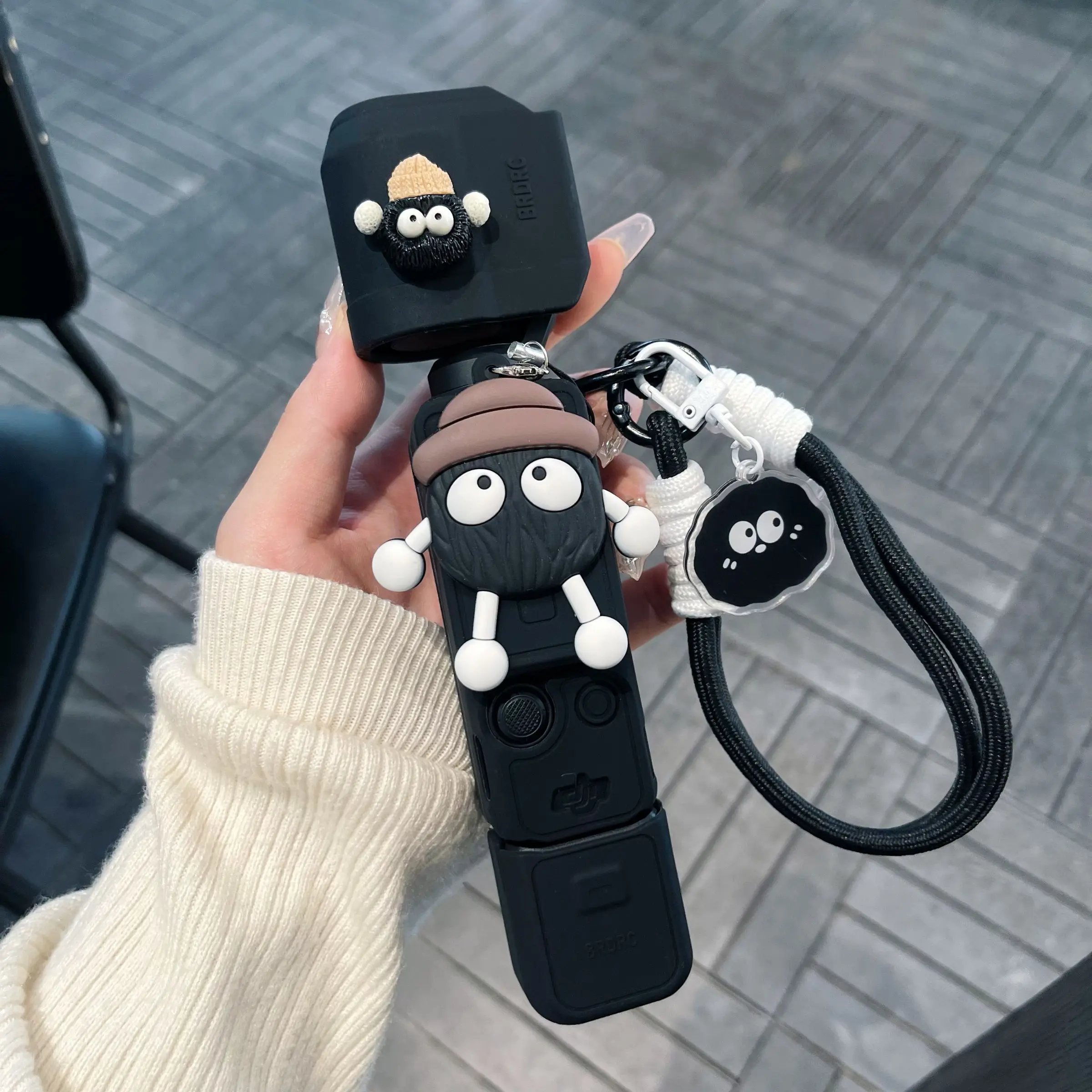 Luxury Cute Cartoon DIY Silicone Camera Case, Camera Accessory, Camera Cover, Portable Photography Accessory, Full Protection, Thin Soft, Compatible with Dji Pocket 3/4, with Wrist Strap, Anti-Drop