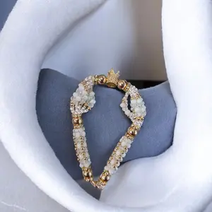 Beaded Bracelet with Corona for Santeria Religion Unisex White Beads Crown Charm