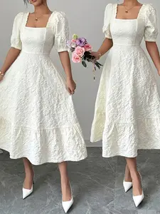 Women's Fashion Casual Wear, Plus Size Woven Fabric Dress, Elegant Shirred Design, Loose-Fitting Midi Dress, Short Sleeve, All Seasons