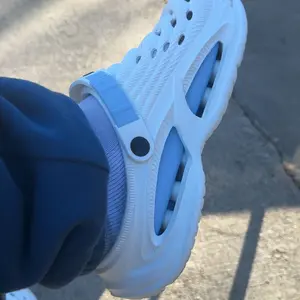 Summer Men's Clogs Outdoor Thick Sole Non-Slip Odor Resistant Durable Quick Drying Soft Beach Sandals