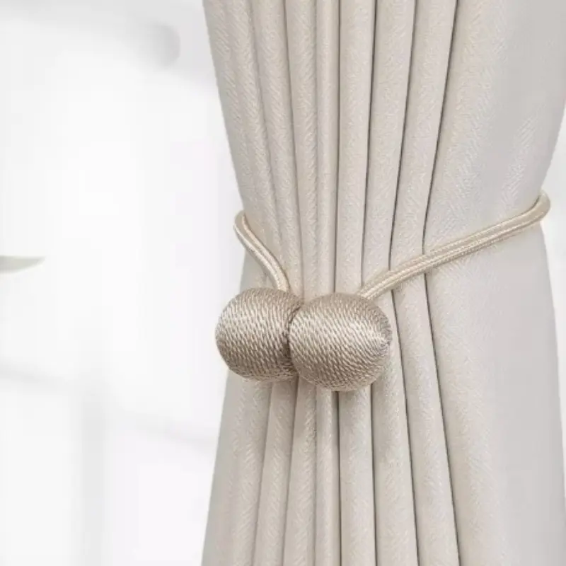 Creative Magnetic Ball Curtain Tiebacks with Headphone Design, Set of 2, Ideal for Living Room and Bedroom Furniture Decor, Home Decoration Curtain, Window Decorations Supplies, Interior Decoration Accessories