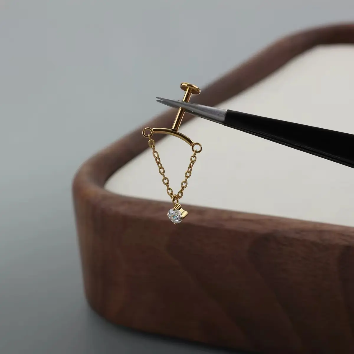 Unisex Vertical Helix Cartilage Earring - Titanium Alloy Flat Back Stud with 3mm CZ Dangle Chain Drop, Gold & Silver Birthday Gift Ideas for Mom