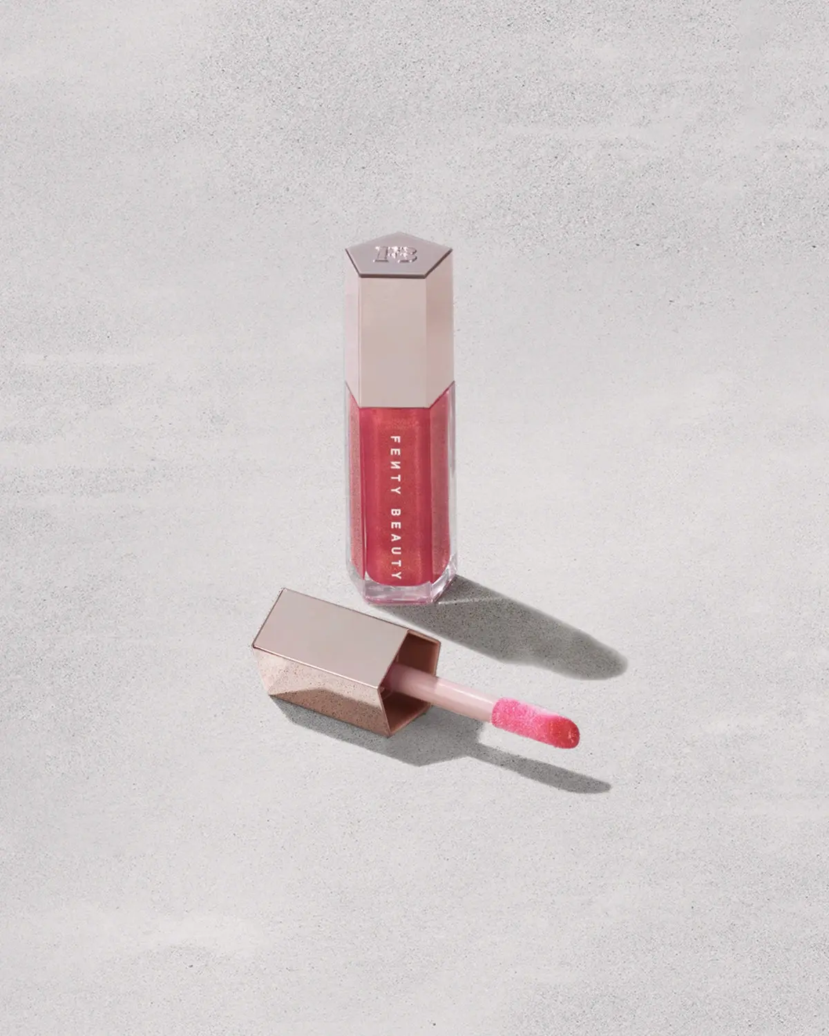 Fenty Beauty Gloss Bomb Universal Lip Luminizer — Pink Dragonfly Fenty Beauty Gloss Bomb Universal Lip Luminizer — Pink Dragonfly