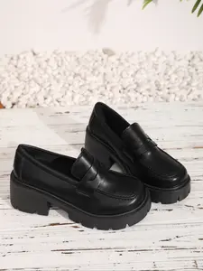 DOLLMOD Stylish Platform Loafers, Elegant Commuter Style for Women, Comfortable Everyday Footwear, Ideal Valentine's Day Gift