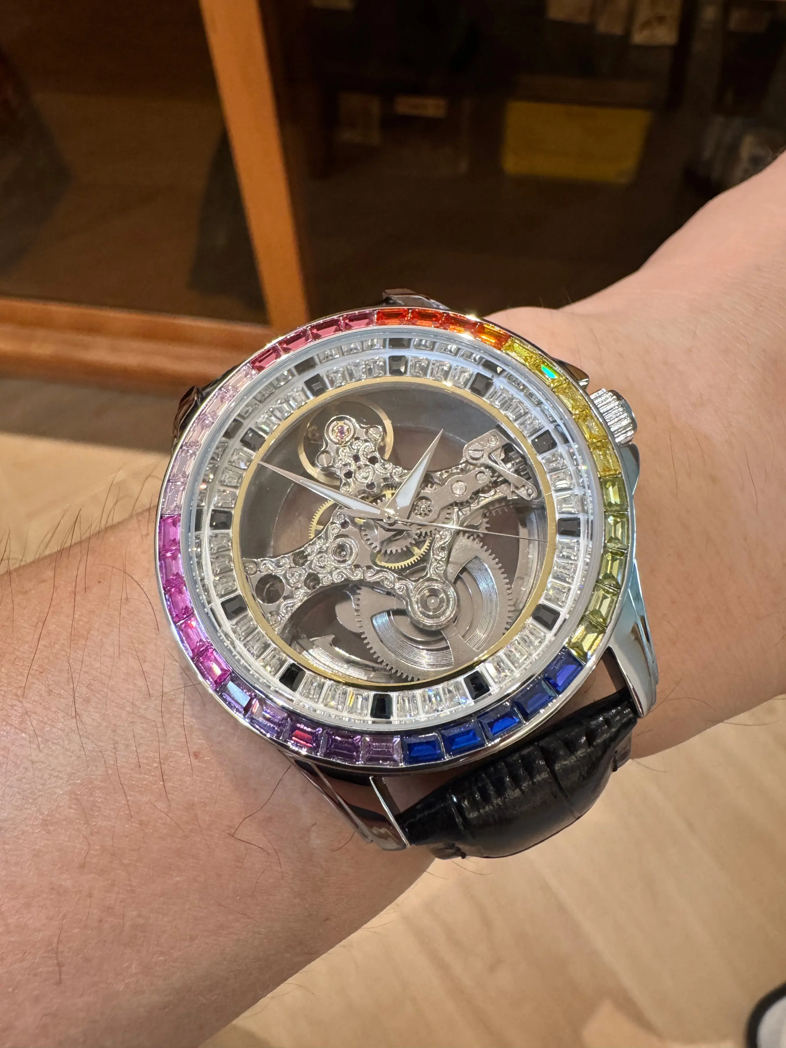 1pc Fashion Luxury Skeleton Automatic Mechanical Analog Wristwatch for Men Luminous Hands Black PU Leather Strap Business Casual Mens Watches Top Brand Gifts With Box