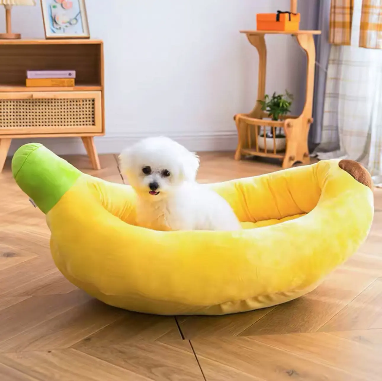 Banana-shaped pet bed — winter warming mat, suitable for small and medium dogs and cats, supports comfortable sleep and cozy rest