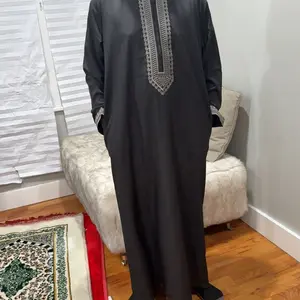 Muslim Traditional Long Robe, Deep Hooded Embroidered Zipper Decor, Loose-Fitting Arabic Clothing for All Seasons