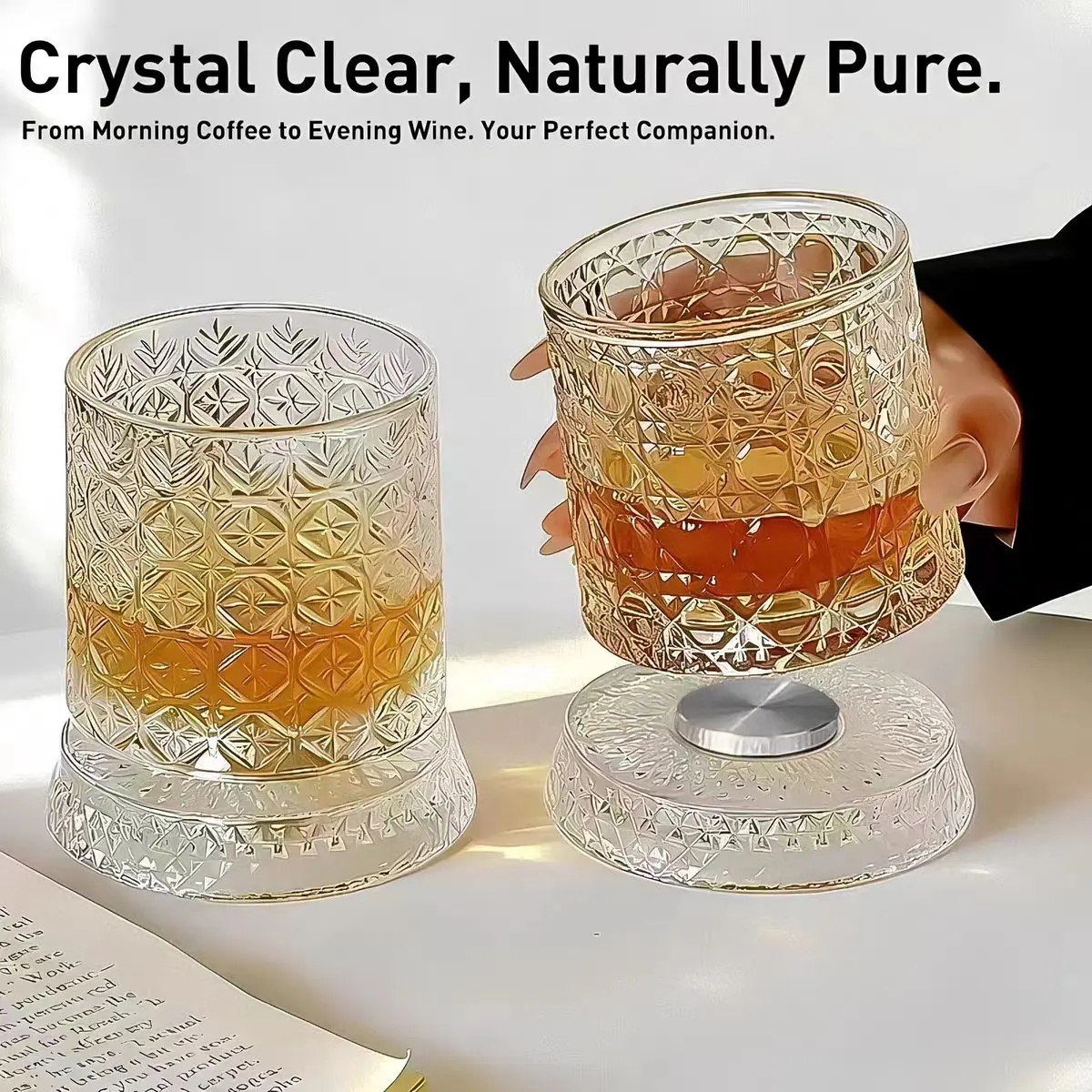 Set of 2 rotating whisky glasses, 360° rotating whisky tumblers with a base, luxurious embossed design, high-quality glass, suitable for whisky, cocktails, and other beverages, gift for men and fathers