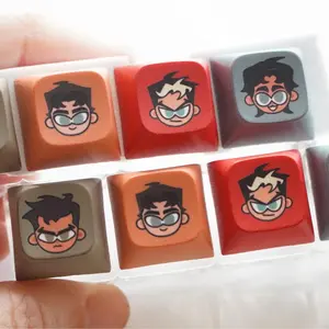 BATBOYS / ROBINS FIDGET KEYCAP KEYCHAIN - DICK GRAYSON, JASON TODD, TIM DRAKE, DAMIAN WAYNE