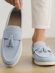 Men's Suede Walking Shoes Flat Non-Slip Wear-Resistant Lightweight Outsole Soft Elastic Lining Versatile Casual Shoes Footwear For Office Workers