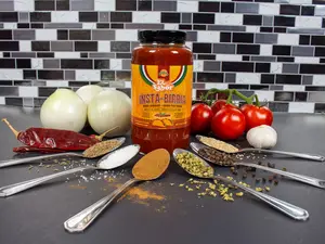 Gourmet Birria Mix | Instabirria 32 fl oz glass jar to make birria | No extra ingredients required | Mix for 10 lbs of meat