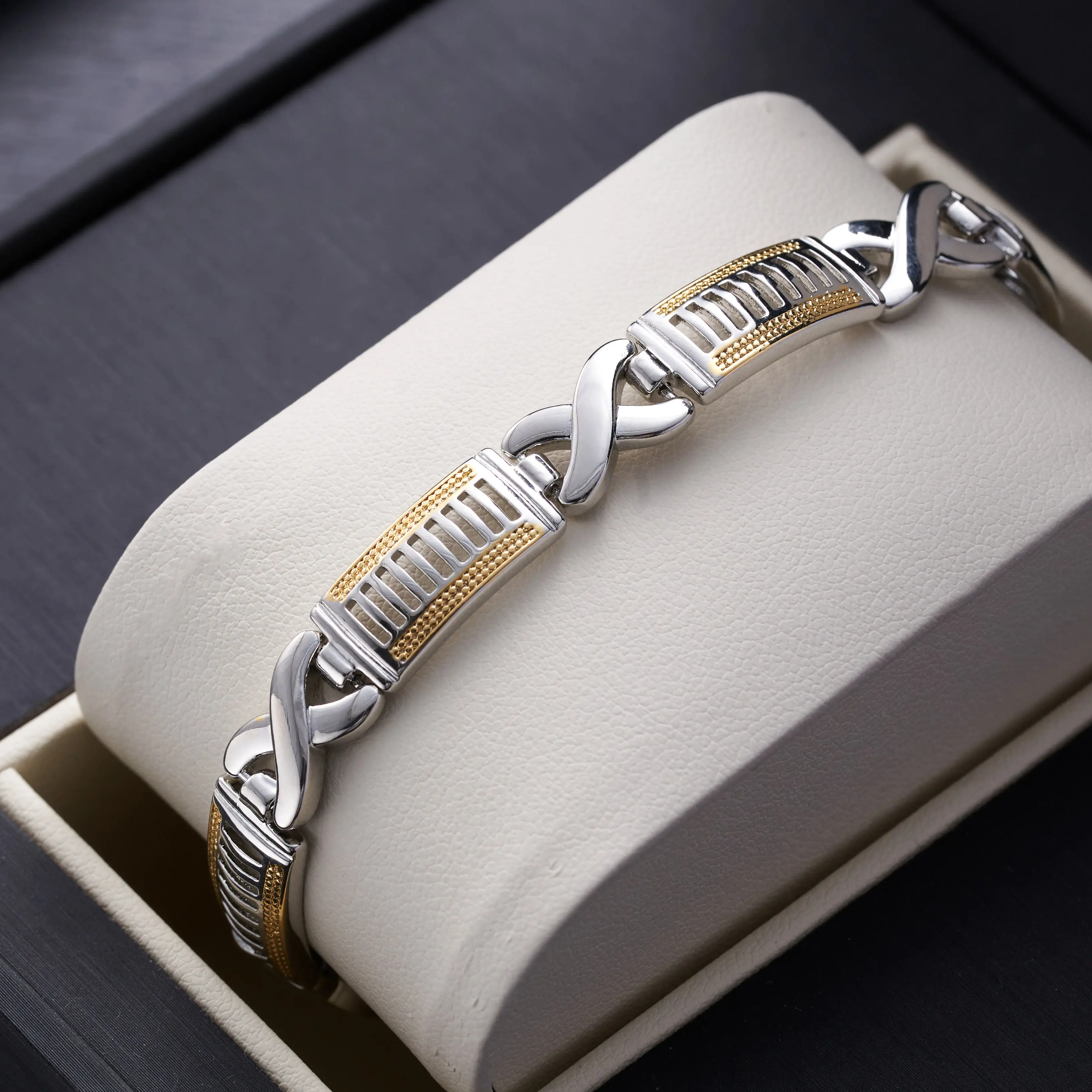 2-Tone Infinity Link Copper Bracelet for Men-Women, Eternal Connection Symbol, Premium Chain, Secure Fold Clasp, Fashion Jewelry Gift for Daily Wear, Christmas