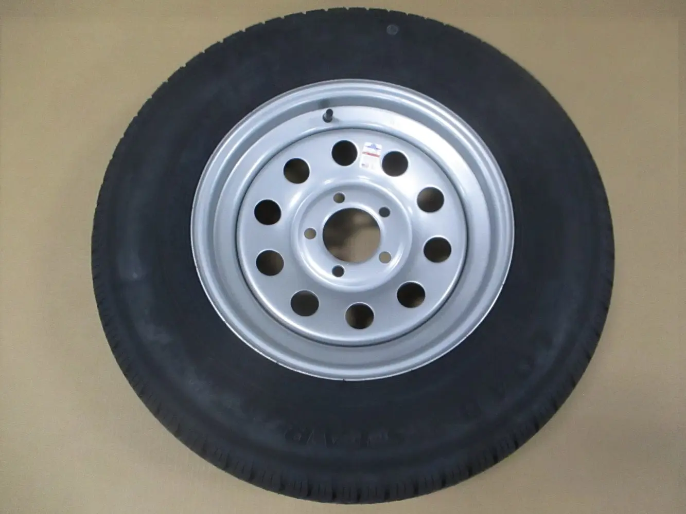 15" Trailer Wheel and Tire Assembly Silver | 15x5x4.5 Dexstar Rim with ST205/75R15 Radial Tire | Camper RV
