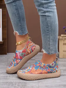 Women's New Four-Season Floral Pattern Fashion Boho Shoes Comfortable Lightweight Mesh Breathable Slip-On Anti-Slip Bottom Casual Sports Shoes Footwear