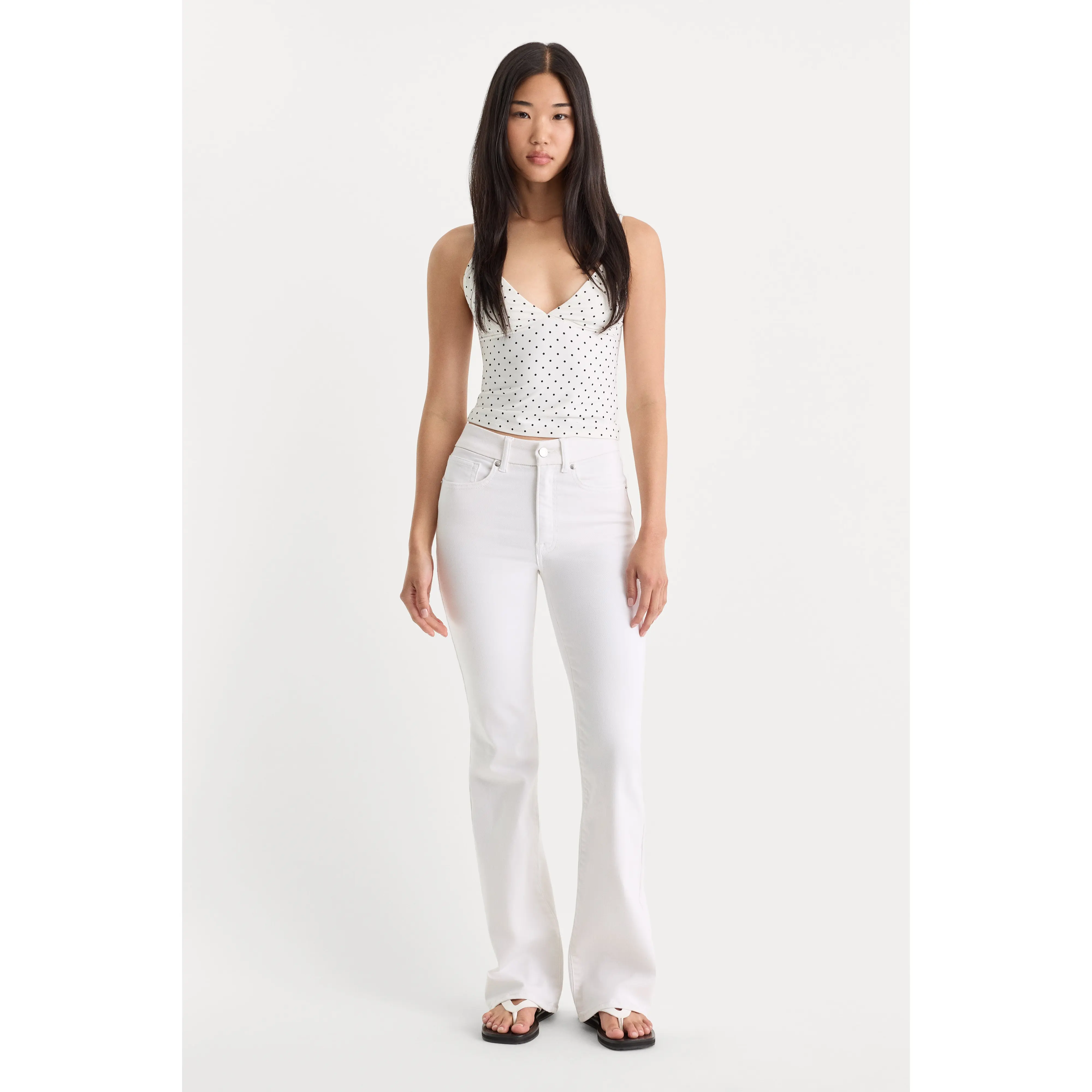 ALWAYS FITS GOOD CLASSIC BOOTCUT JEANS | WHITE